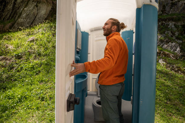 Best Porta potty rental near me  in Clifton Springs, NY